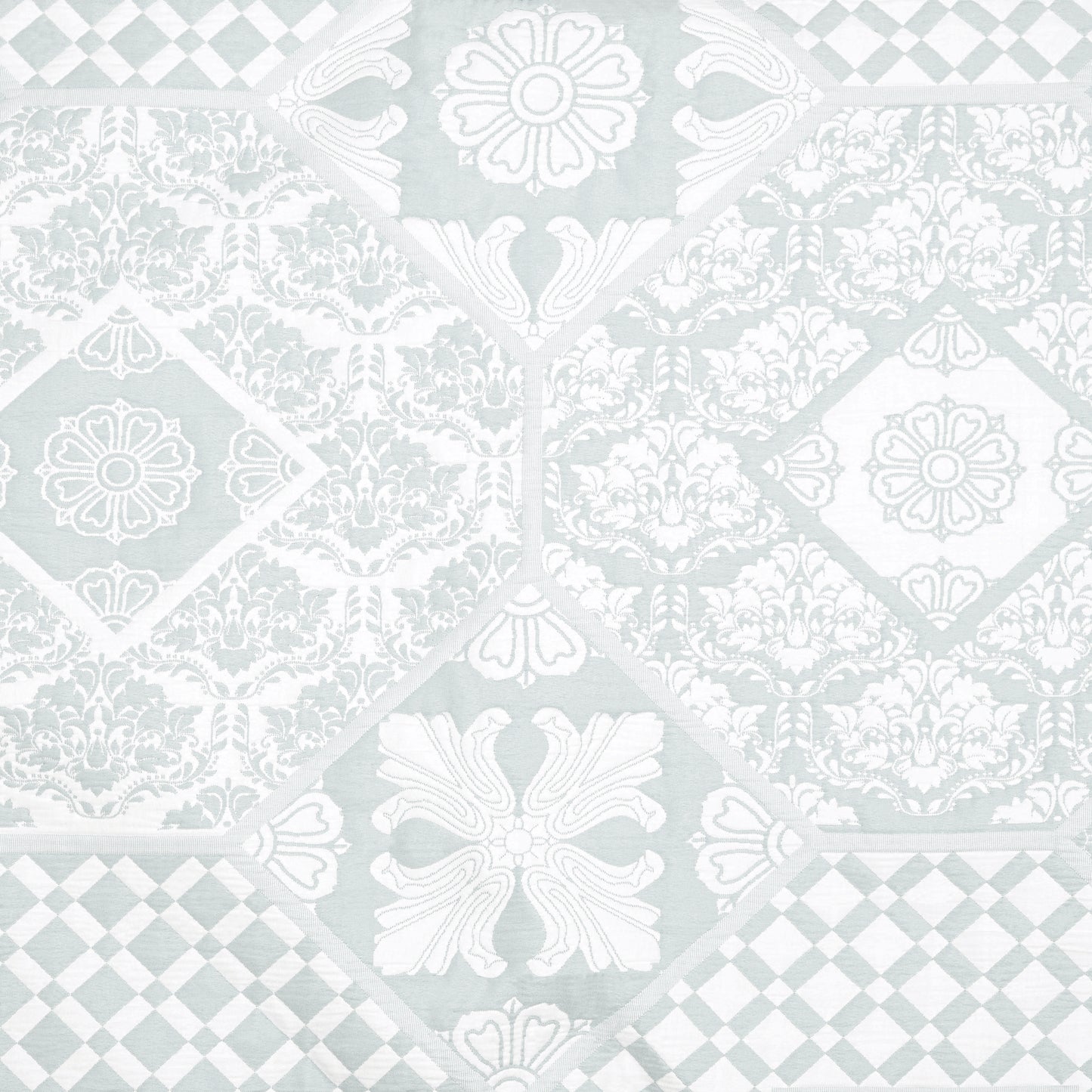 Patchwork Damask Patterned Quilted Blanket Sets