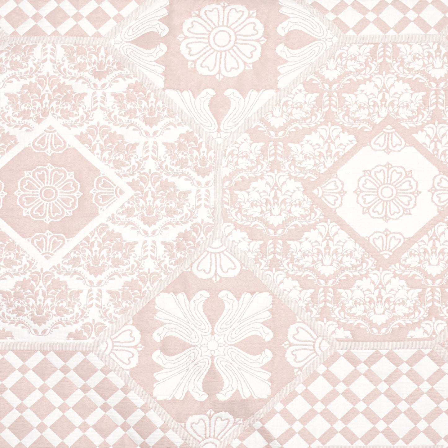 Patchwork Damask Patterned Quilted Blanket Sets