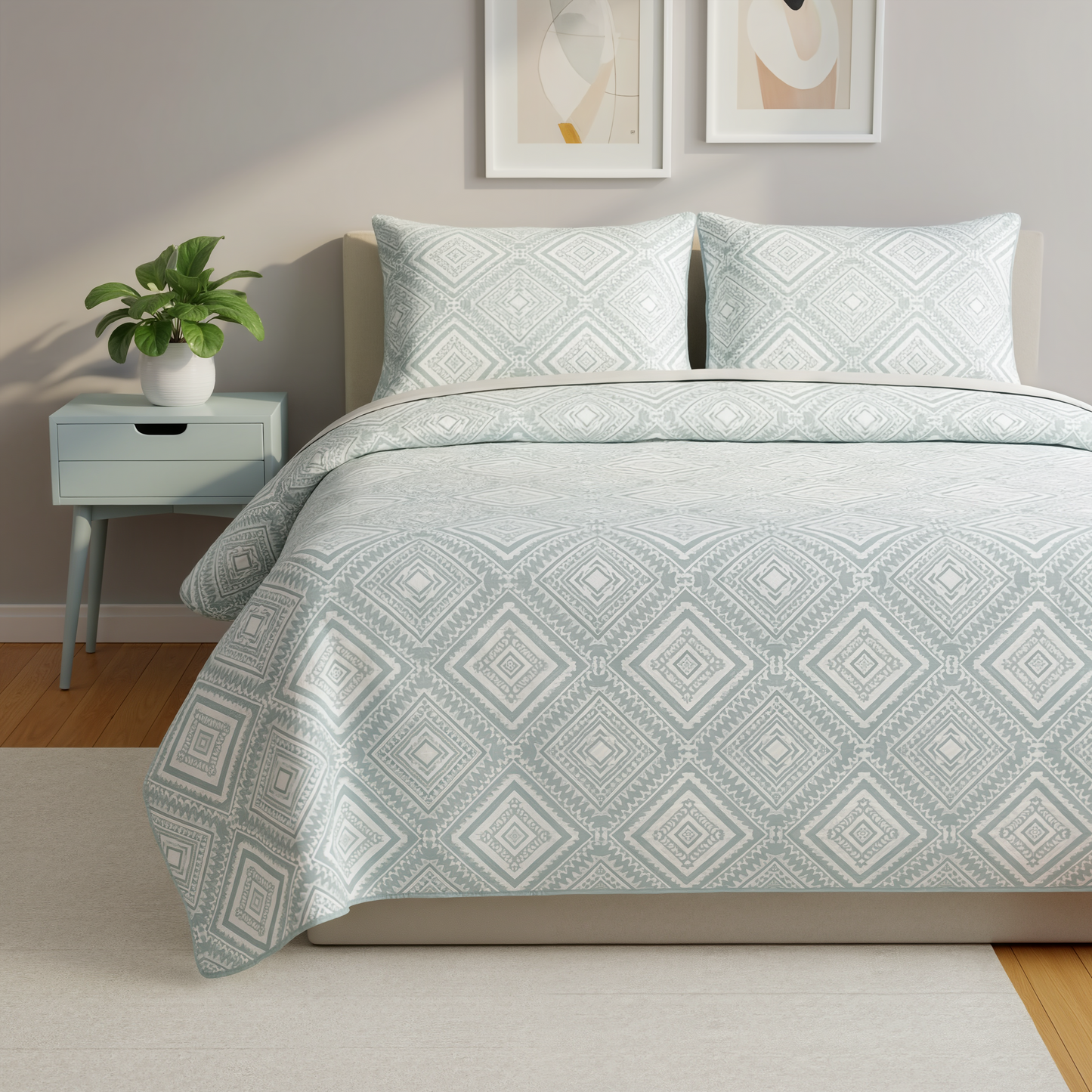 Diamond Patterned Quilted Blanket Sets