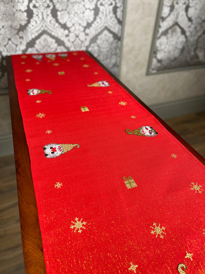 Avery Table Runner and Placemats