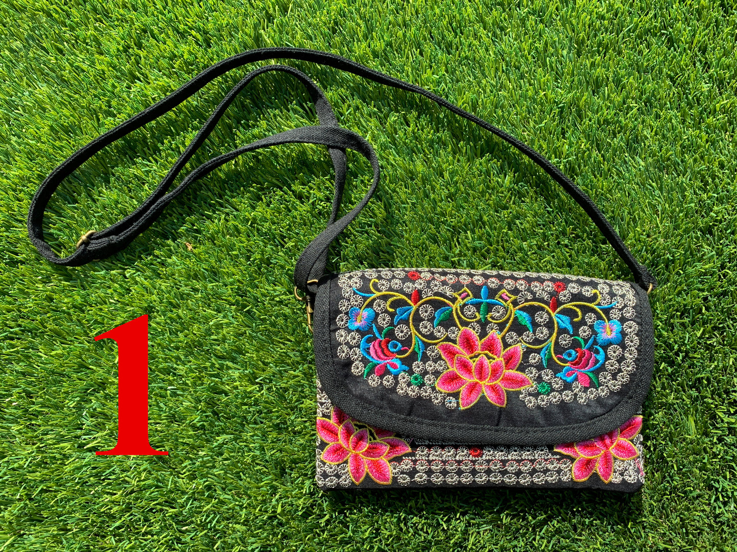 Floris Linens1823 Floral Embroidered Artisanal Mexican Clutch/Crossbody Bag, Straps Included