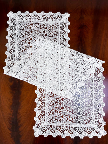 Carissa Table Runner and Placemats