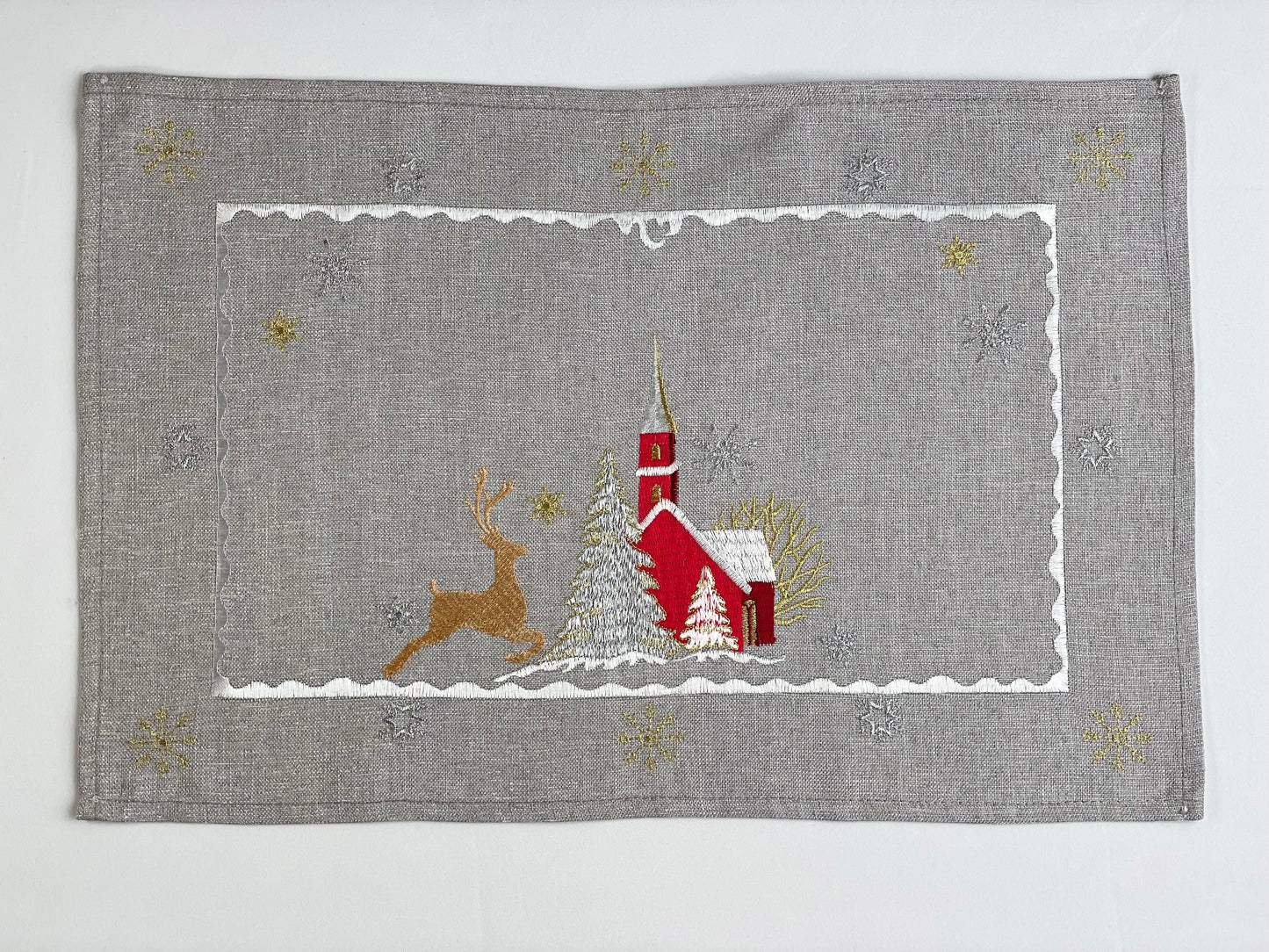 Eria Table Runner and Placemats