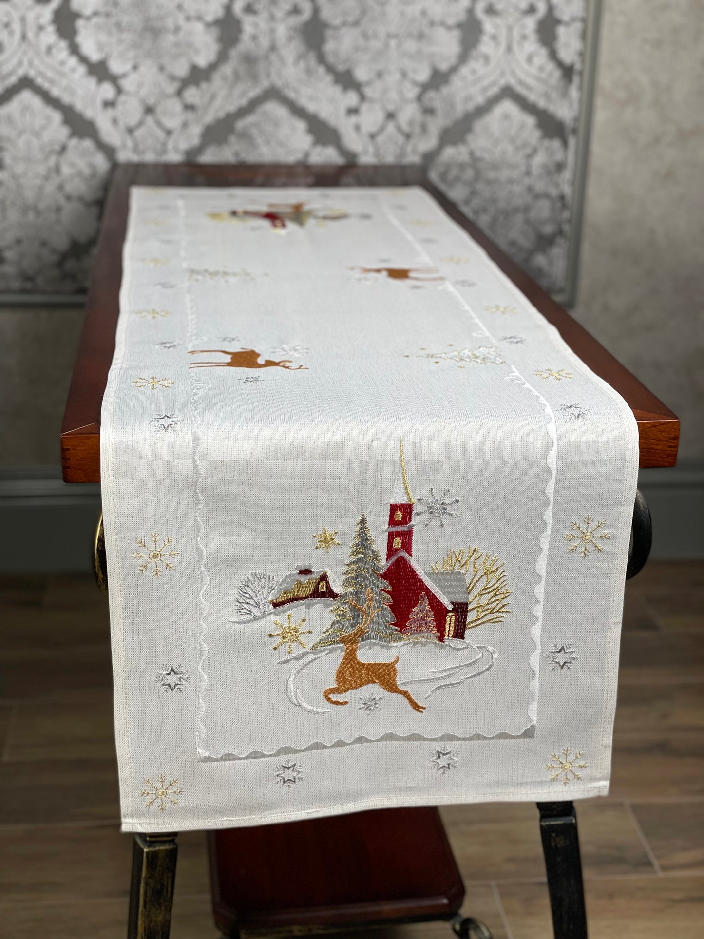 Eria Table Runner and Placemats