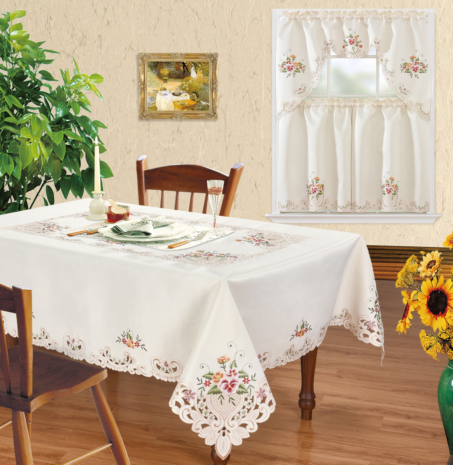 Jaylee Kitchen Curtain and Tablecloth Set
