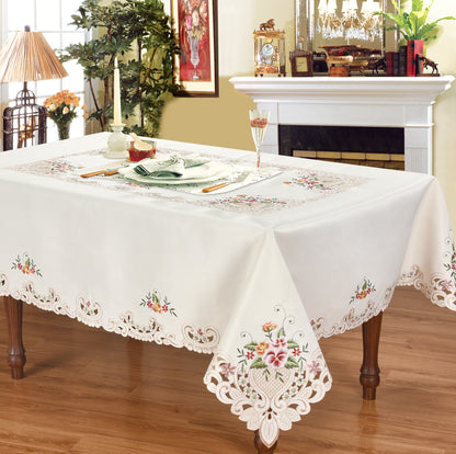 Jaylee Kitchen Curtain and Tablecloth Set