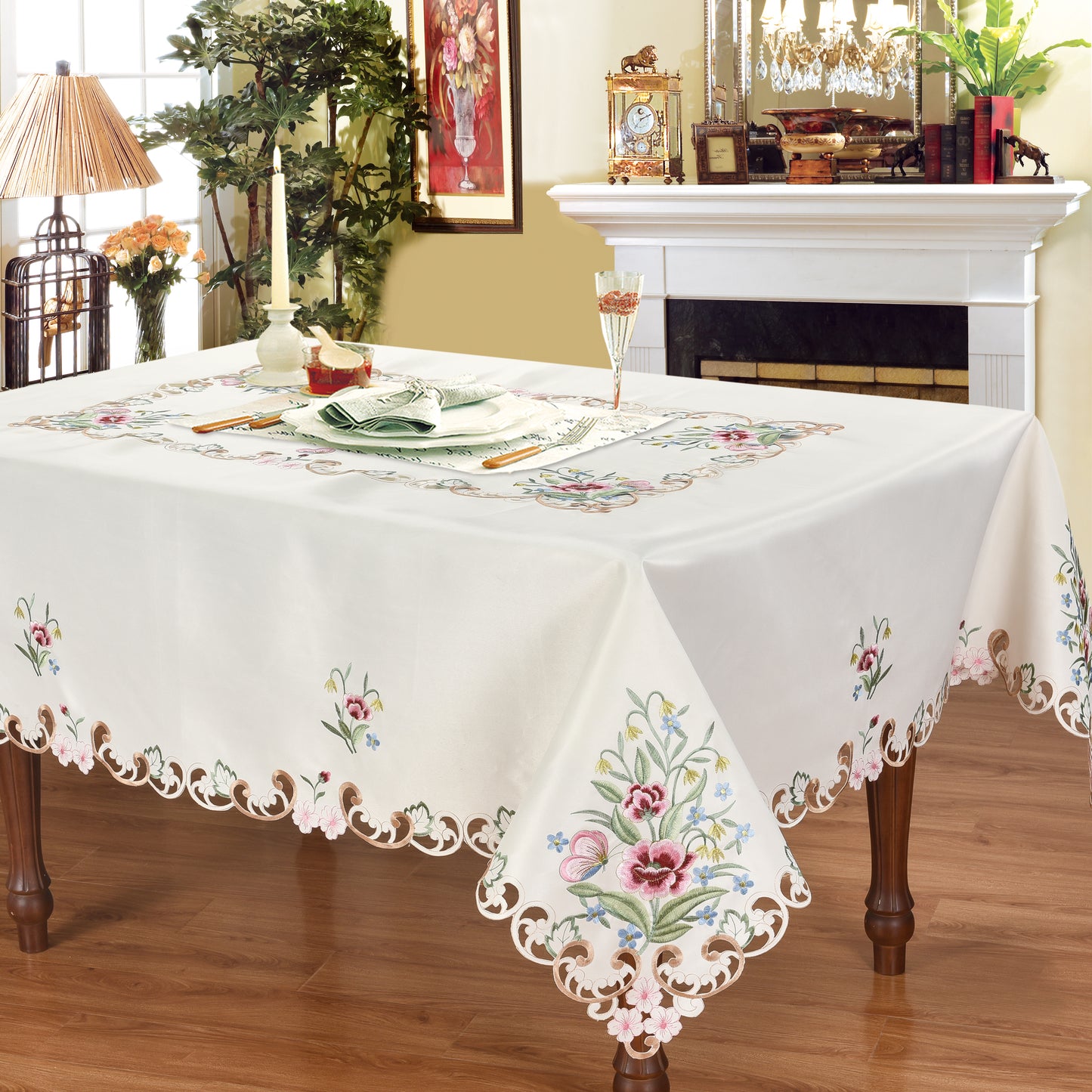 Floris Linens Julianne Kitchen Curtain and Tablecloth Set