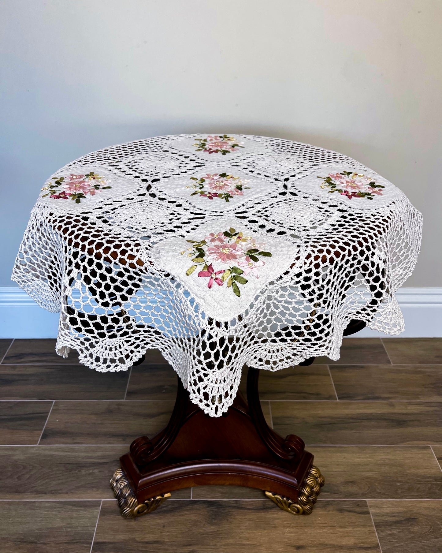 Floris Linens Kyla Crochet Patterned Table Topper with Handmade Flower Embroidery