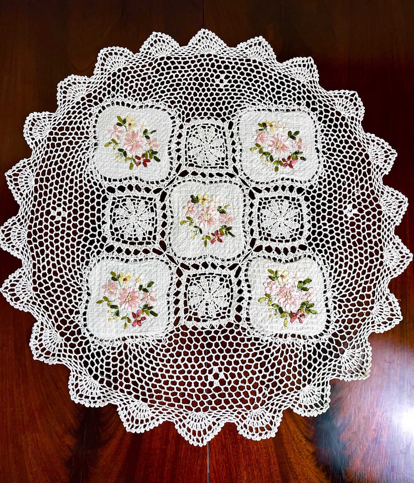 Floris Linens Kyla Crochet Patterned Table Topper with Handmade Flower Embroidery