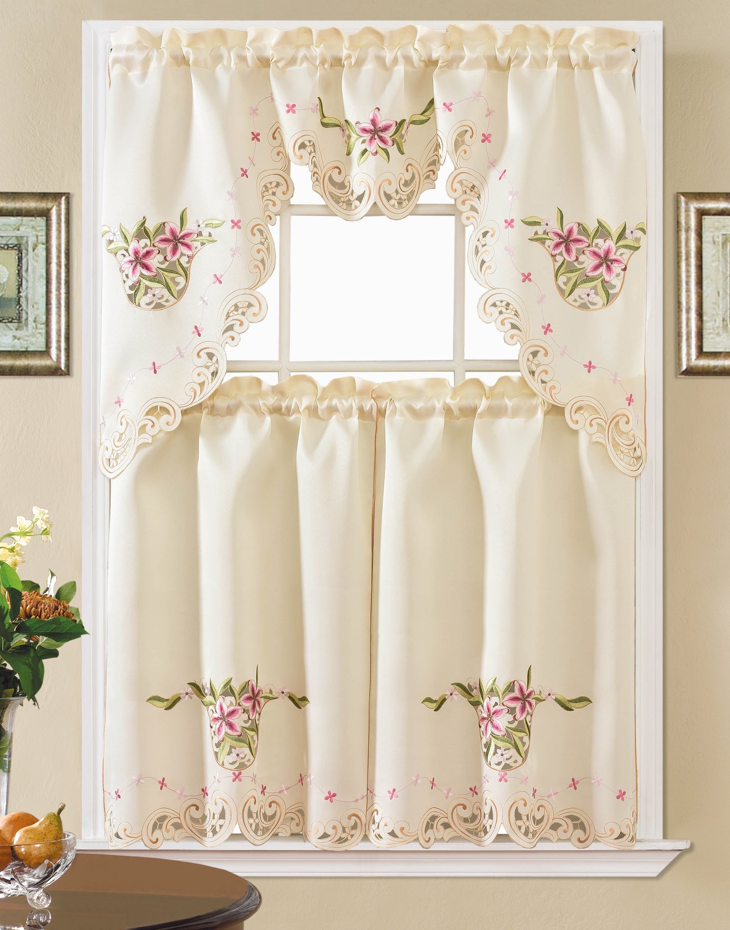 Floris Linens Marlie Kitchen Curtain and Tablecloth Set