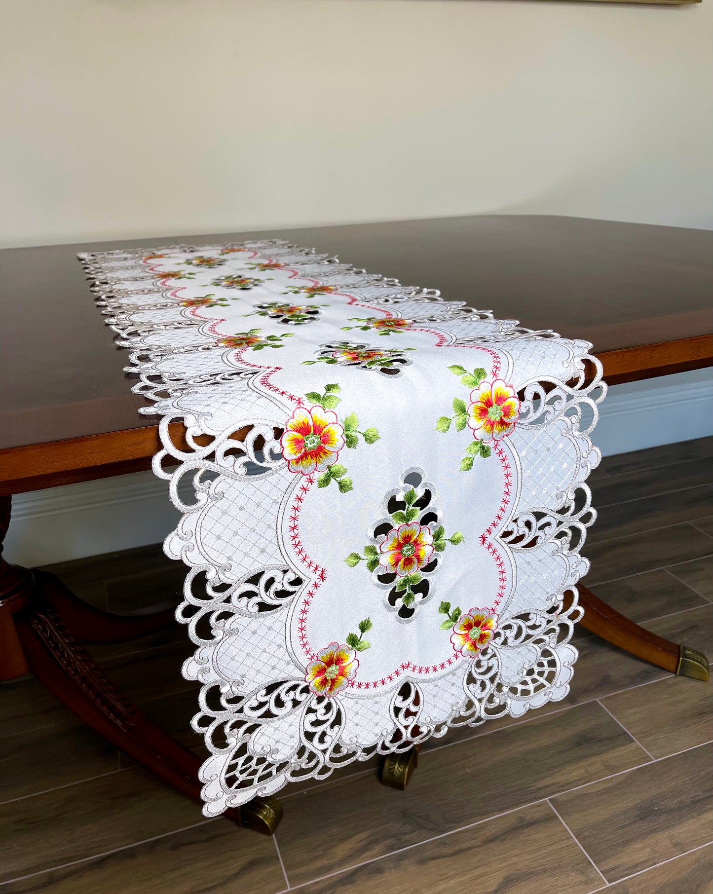 Cosmos Table Runner and Placemats