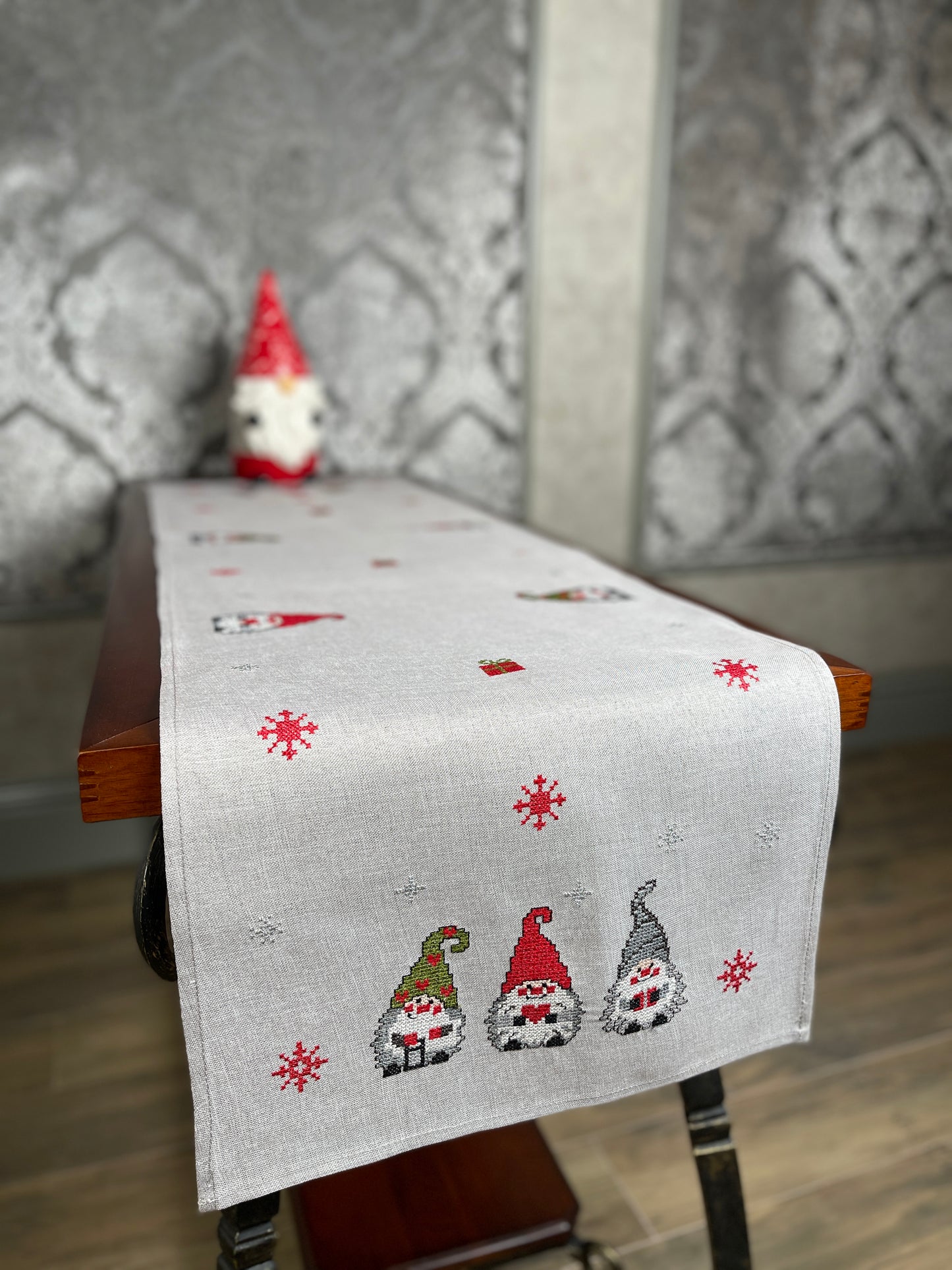 Avery Table Runner and Placemats