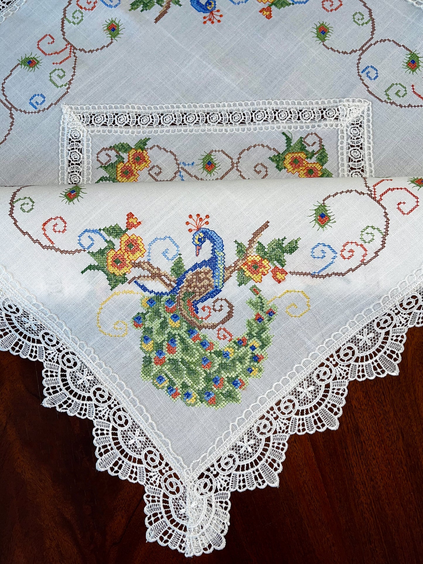 Peacock Table Topper