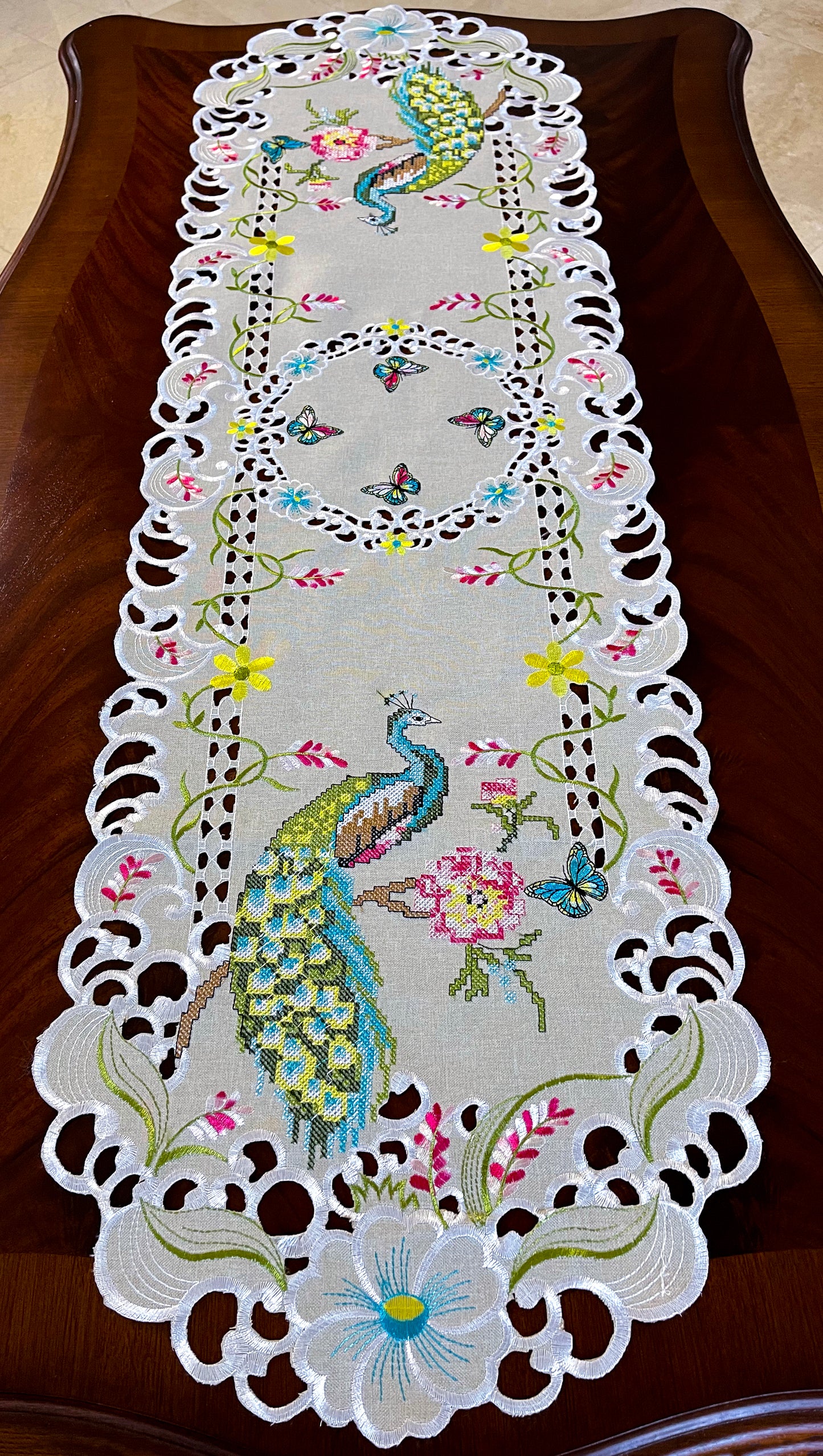 Asha Table Runner and Placemats