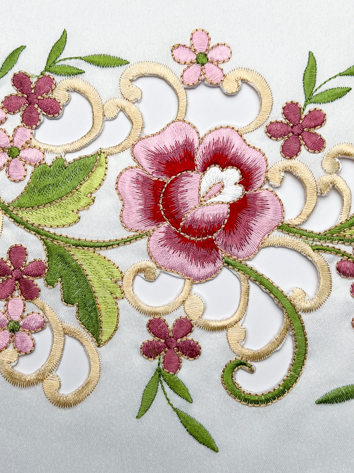 Francis Table Runner and Placemats