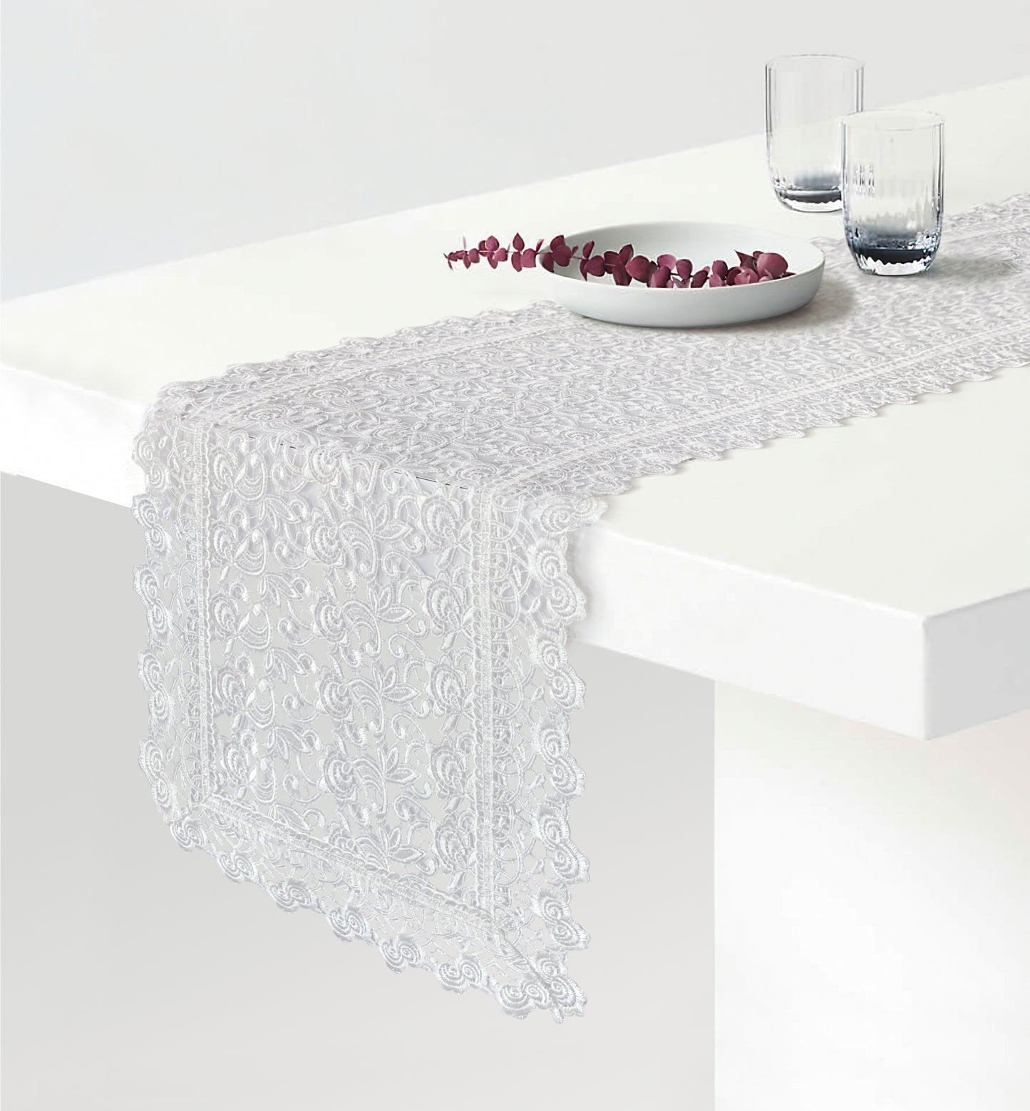 Carissa Table Runner and Placemats
