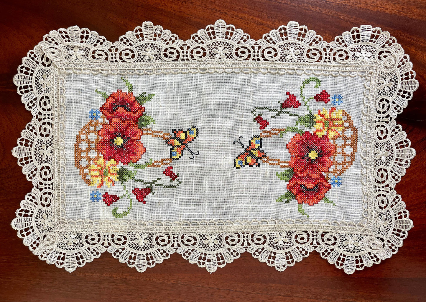 Catalina Table Runner and Placemats