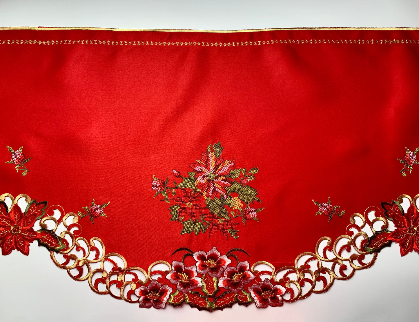 Dalia Christmas Mantel Scarf
