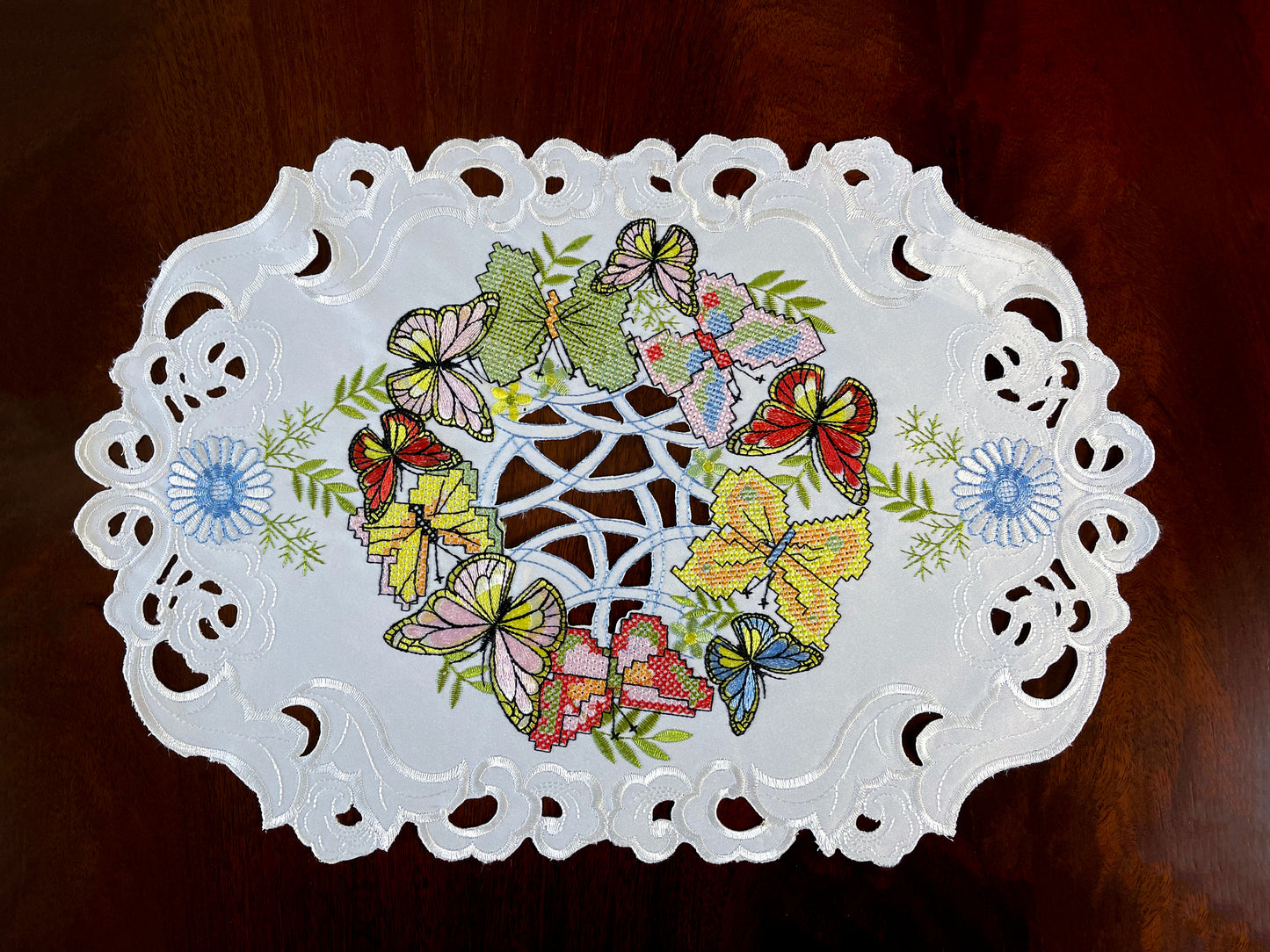 Floris Linens Marin Butterfly Embroidered Cutwork Placemat
