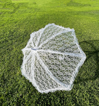 Rimmed White Lace Parasol